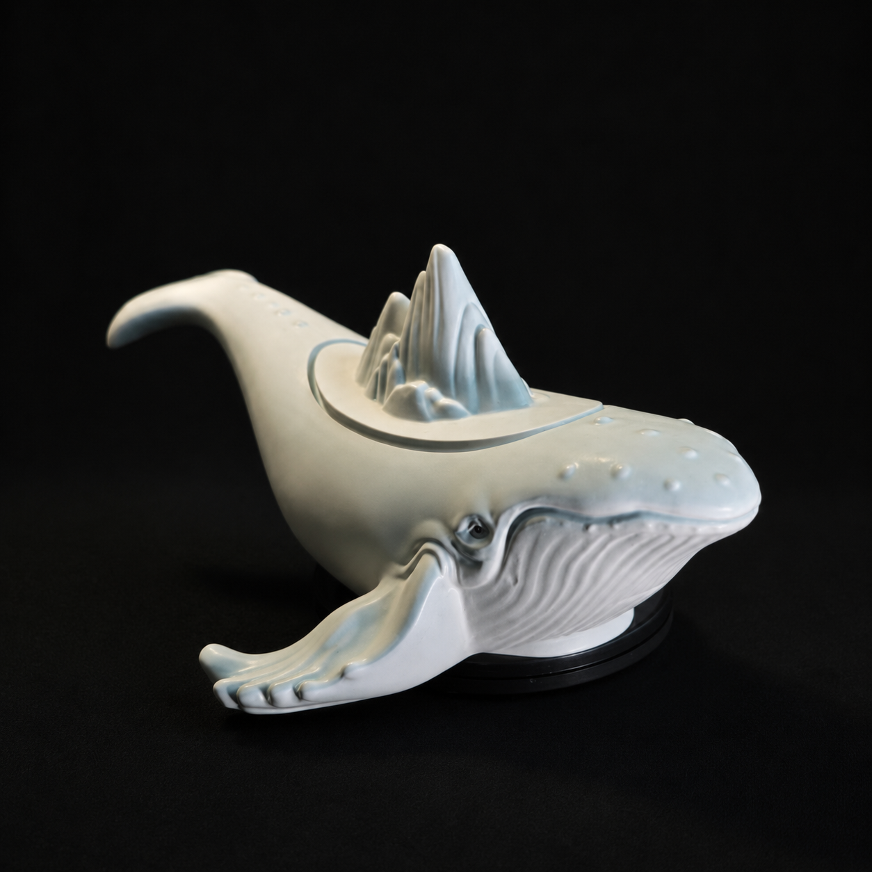 Star Whale Ceramic Diffuser Vessel - White