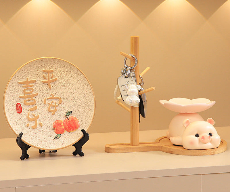 Cute Little Pig Desk Organizer & Key Rack - Cream · Key Rack Only