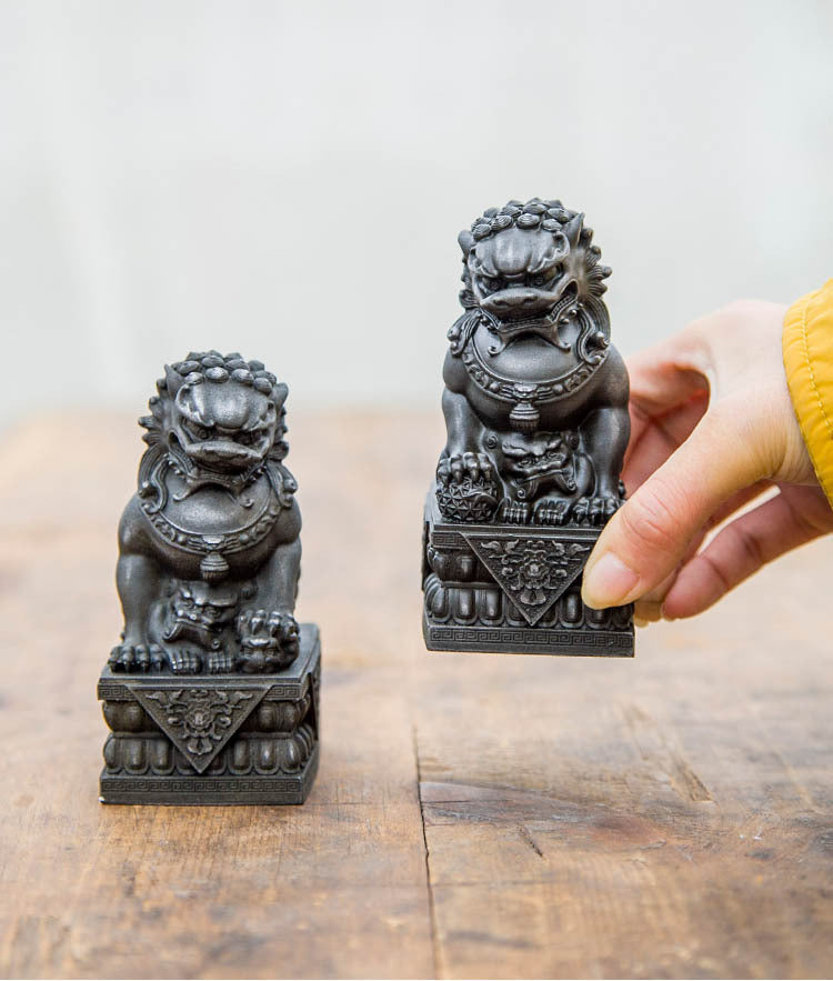 Tea Table Guardian Stone Lion - 11.5 cm - Lioness - Classic Stone