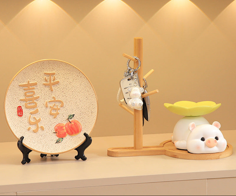 Cute Little Pig Desk Organizer & Key Rack - White · Key Rack Only + Round Stand