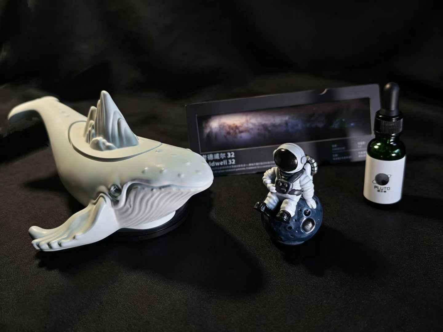 Star Whale Ceramic Diffuser Vessel